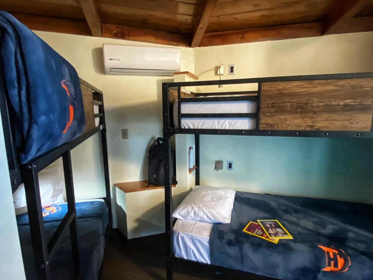 Paris Hostel Тихуана Экстерьер фото