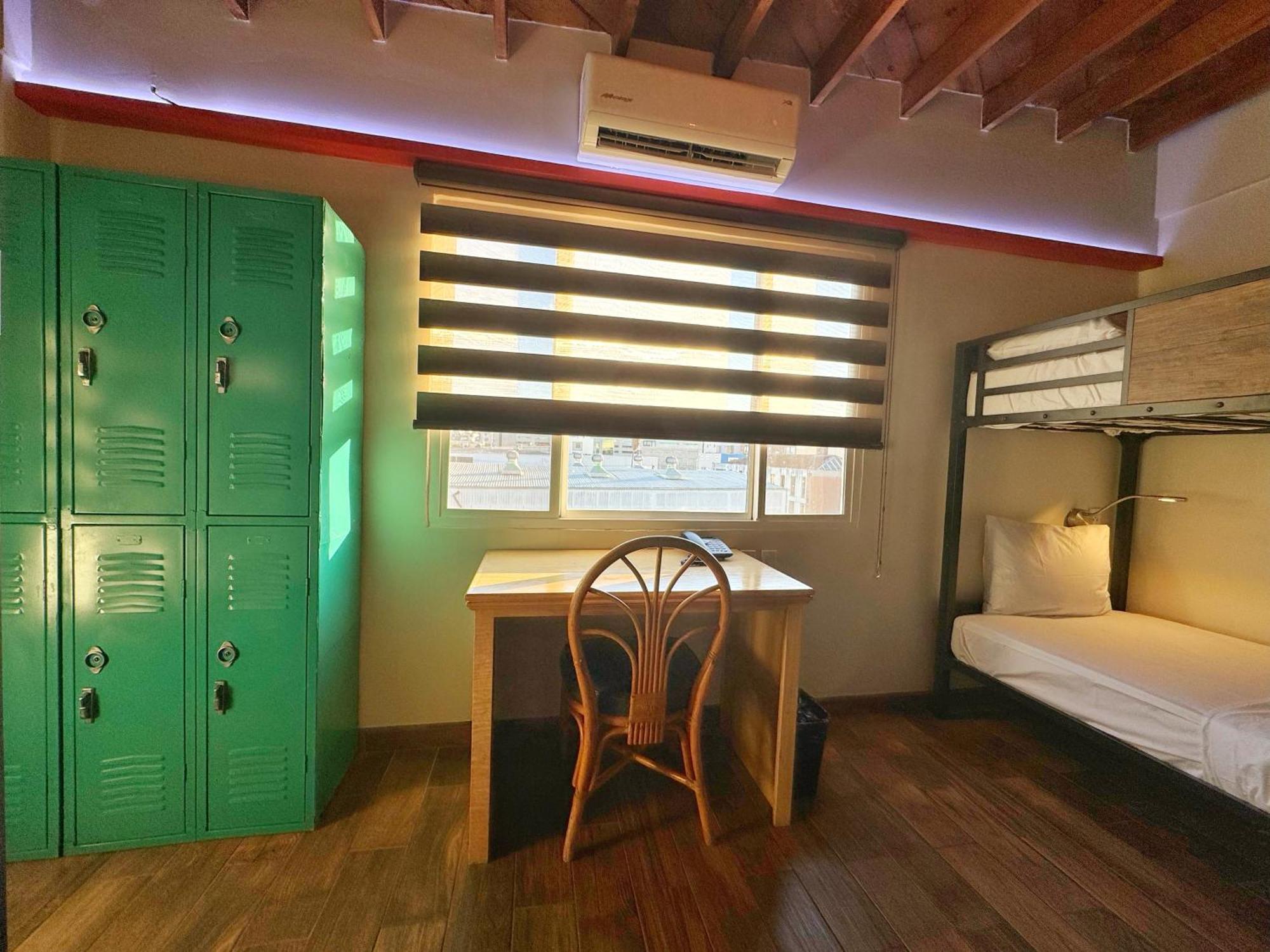 Paris Hostel Тихуана Экстерьер фото